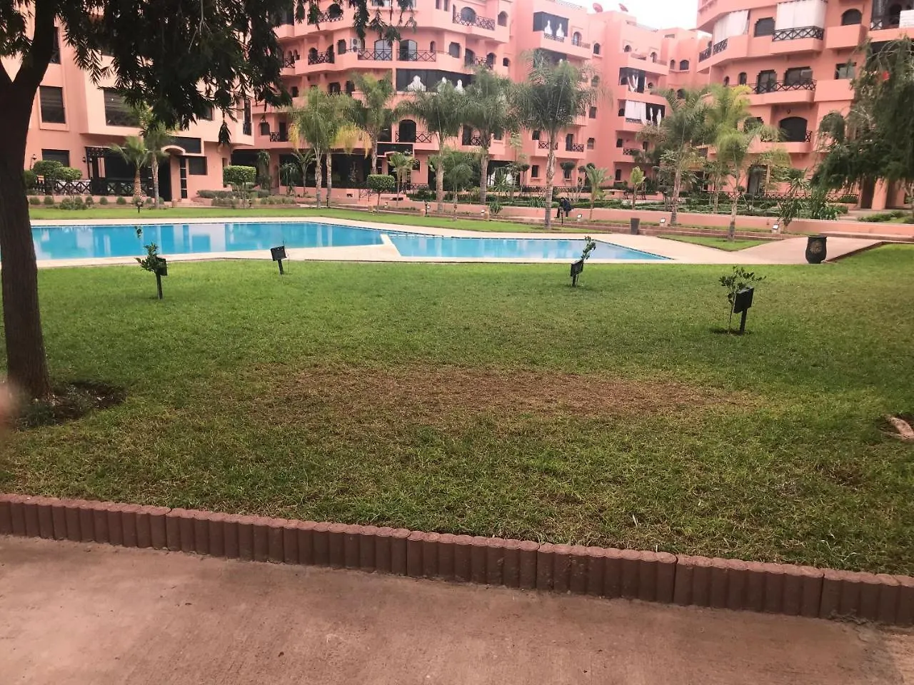 APPARTEMENT DANS RESIDENCE Boulevard Oued Issil Marrakesh